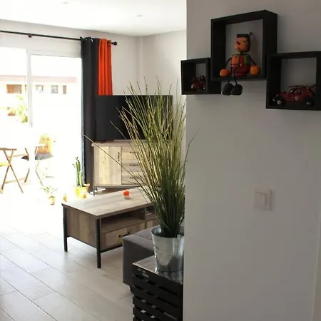Modern And Lovely In Cristianos * Los Cristianos (Tenerife)