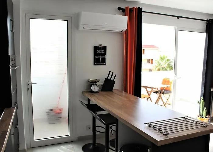 Modern And Lovely In Cristianos *