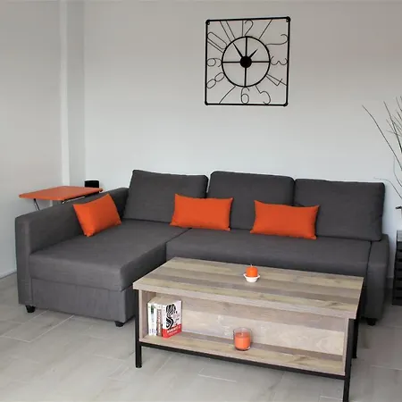 Modern And Lovely In Cristianos * Los Cristianos (Tenerife)