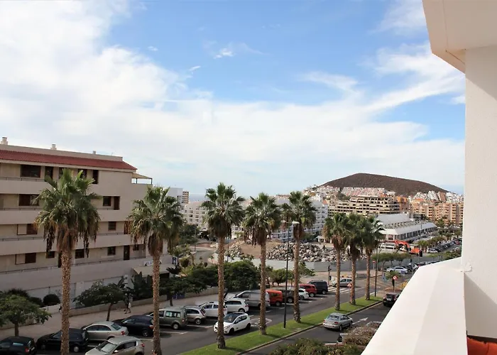 Modern And Lovely In Cristianos * Los Cristianos (Tenerife)
